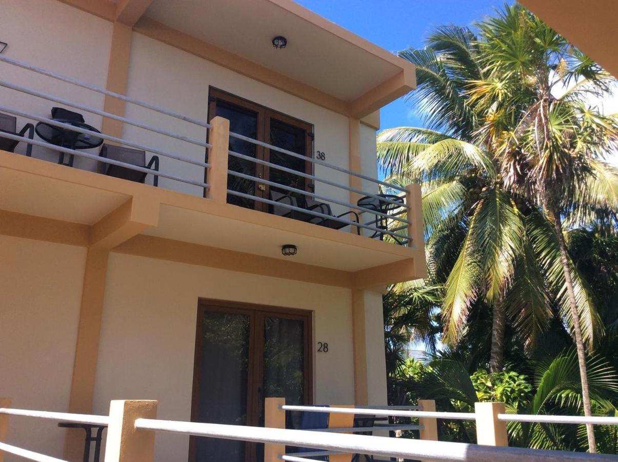 Beach Club Condos At Popeyes Caye Caulker Zewnętrze zdjęcie